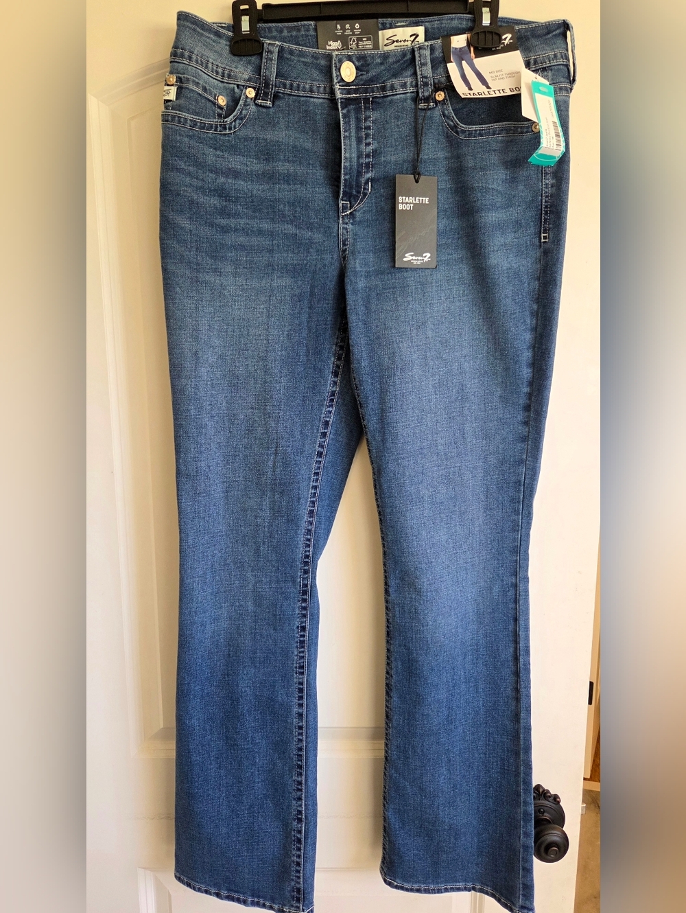 Seven7 Women’s Bootcut Jeans in Medium Blue Denim